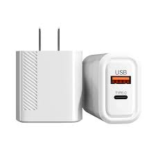 [768582756066] CARGADOR DUAL USB 2 EN 1 USB + TIPO C ELE-GATE CH.104 CARGA RAPIDA